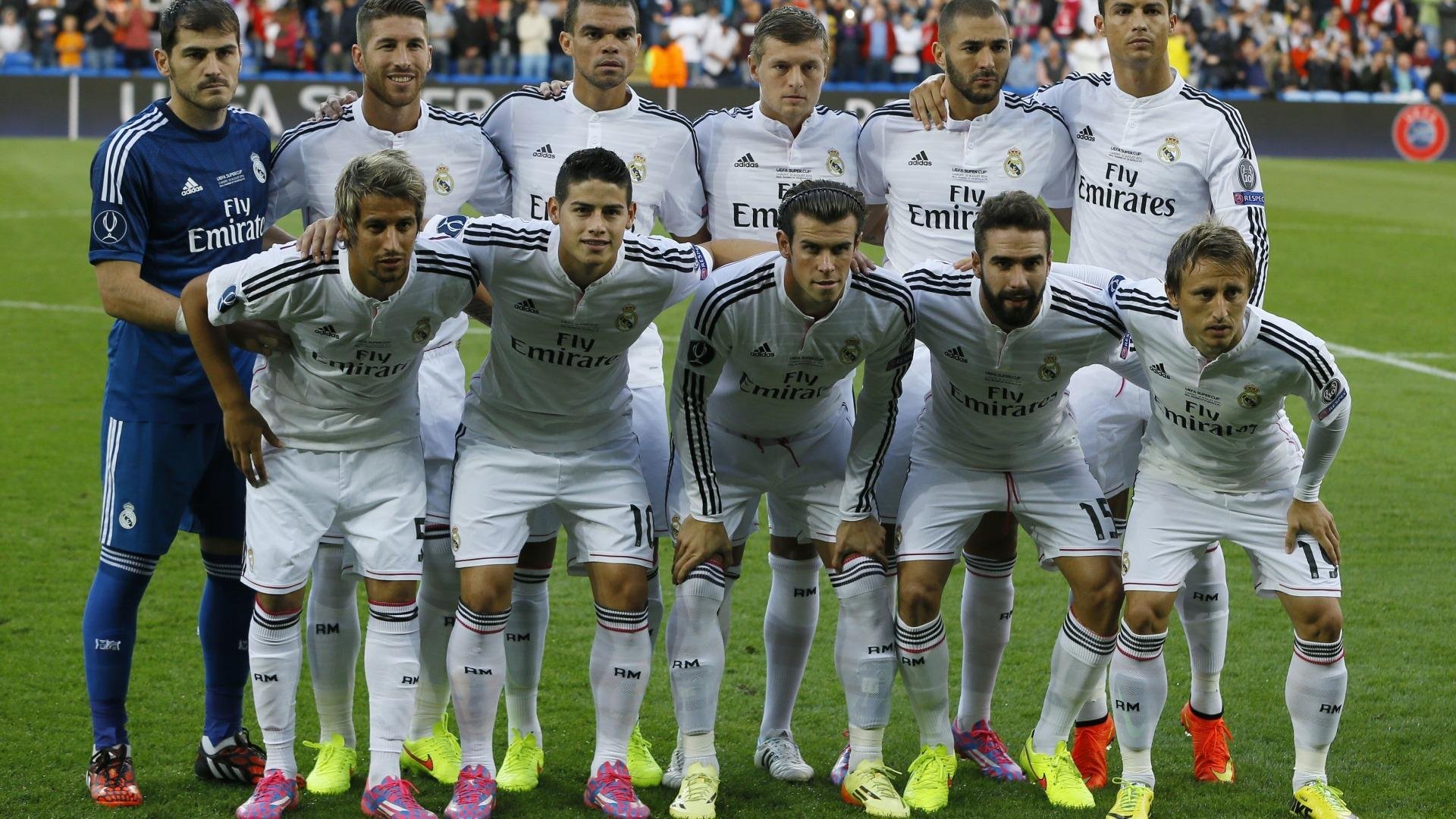 “西甲强者对决：两队鏖战至最后一秒”，西甲榜首大战